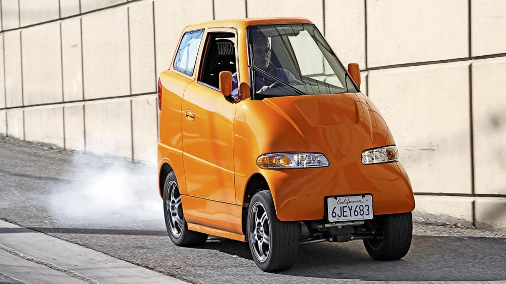 Tango T600 hẹp hơn cả một số mẫu mô tô
