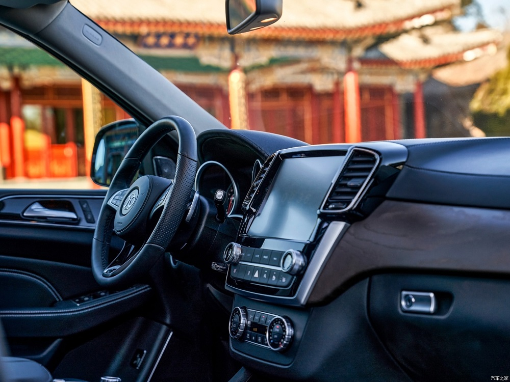 BAIC BJ90 Shanhe Edition c&oacute; nhiều chi tiết thiết kế giống xe Mercedes-Benz