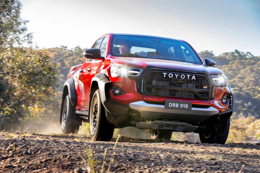 Toyota Hilux GR Sport 2023 trình làng, sẵn sàng ăn miếng trả miếng với Ford Ranger Raptor Toyota Hilux GR Sport 2023 trình làng, sẵn sàng ăn miếng trả miếng với Ford Ranger Raptor
