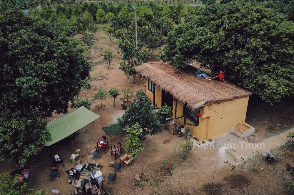 Một homestay đơn giản nhưng thoải mái, tiện nghi dành cho những du khách đến thăm Cát Bà. Một homestay đơn giản nhưng thoải mái, tiện nghi dành cho những du khách đến thăm Cát Bà.