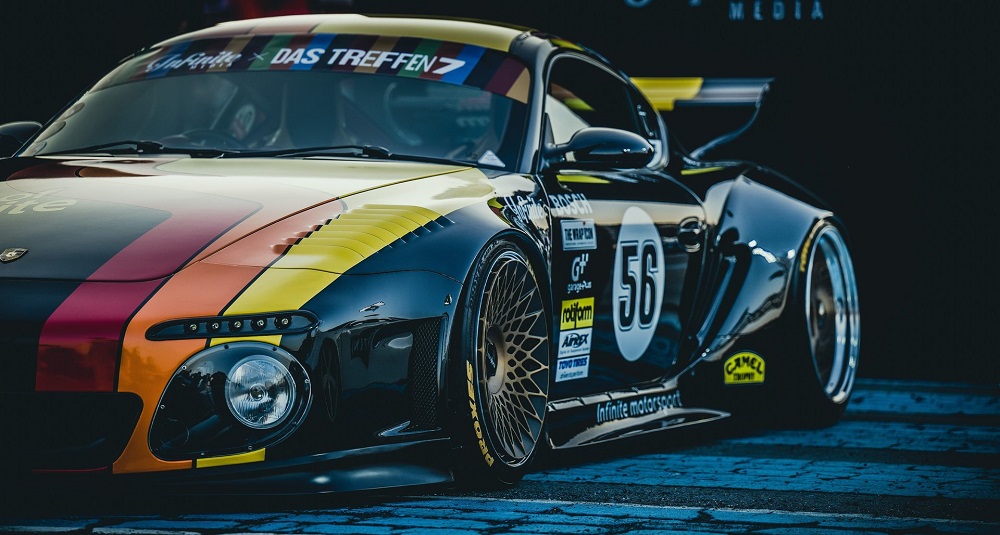 Mãn nhãn với dàn xe Porsche đủ màu sắc tụ họp tại Thái Lan