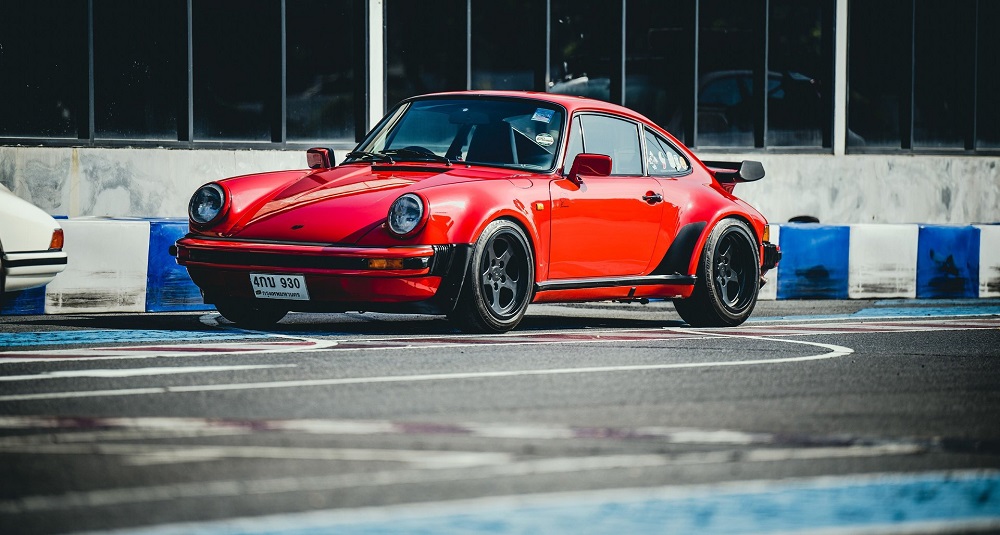 Mãn nhãn với dàn xe Porsche đủ màu sắc tụ họp tại Thái Lan