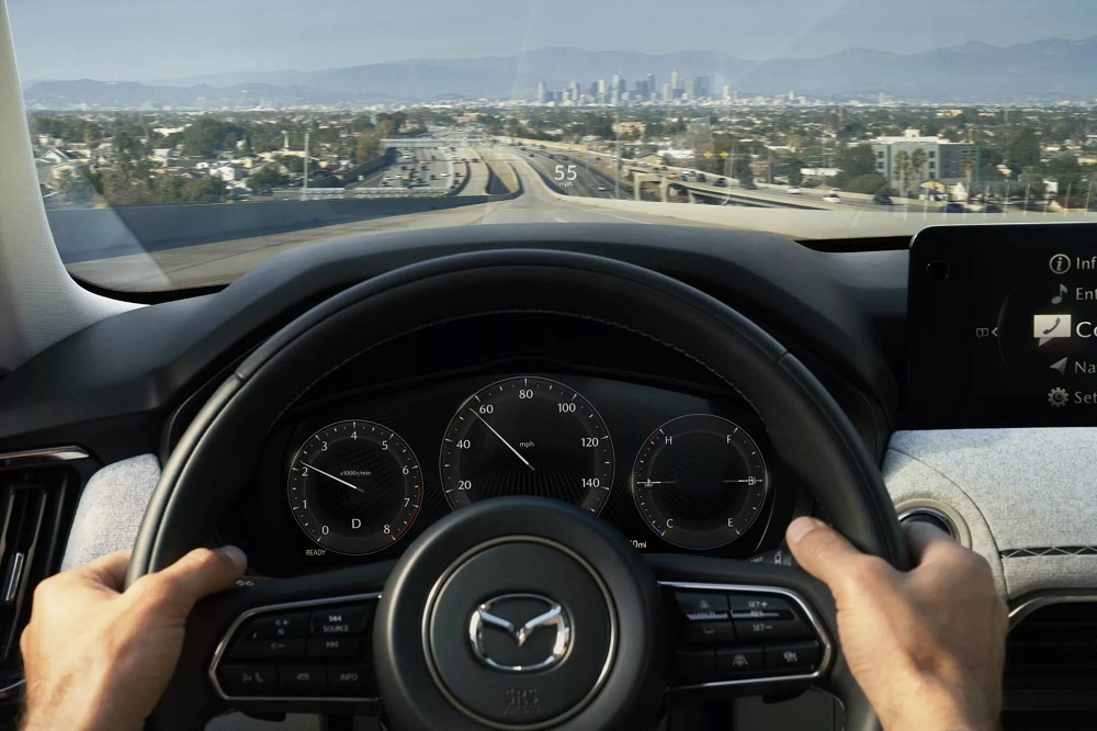 M&agrave;n h&igrave;nh HUD của Mazda CX-90 2024