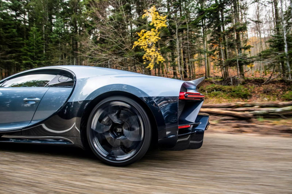 Bugatti Chiron Profilée sở hữu khả năng vận hành ấn tượng Bugatti Chiron Profilée sở hữu khả năng vận hành ấn tượng