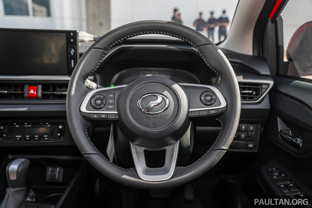 Cận cảnh vô lăng của Perodua Axia 2023