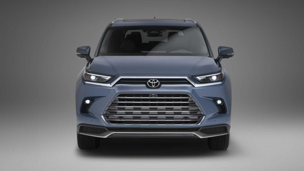 Cận cảnh đầu xe của Toyota Grand Highlander 2024 Cận cảnh đầu xe của Toyota Grand Highlander 2024