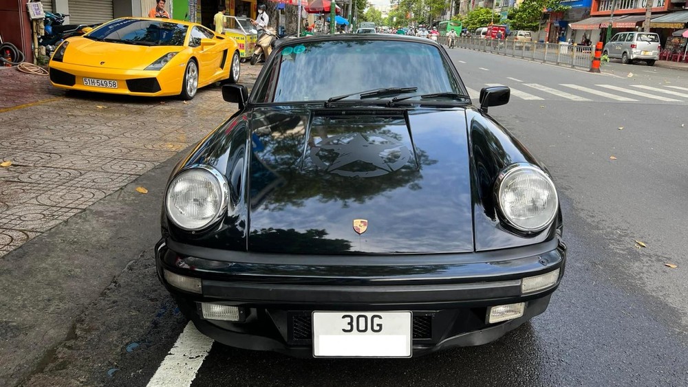 Đứng ngo&agrave;i cuộc chơi xe Porsche GT đ&igrave;nh đ&aacute;m, nhưng doanh nh&acirc;n n&agrave;y vẫn sở hữu d&agrave;n xe "ngựa Đức" đẳng cấp - Ảnh 3.