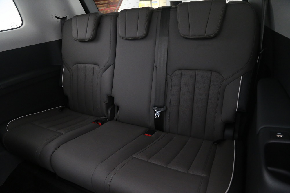 Hàng ghế cuối của Ford Equator 2023 bản 6 chỗ Hàng ghế cuối của Ford Equator 2023 bản 6 chỗ