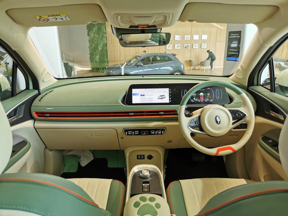 Nội thất của Ora Good Cat 2023 tại Th&aacute;i Lan