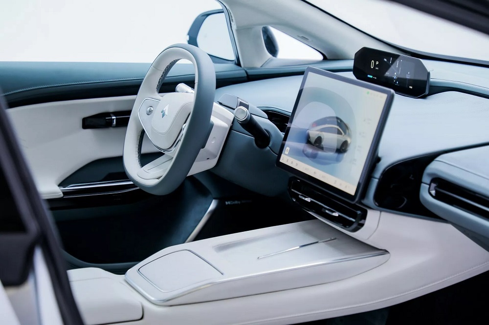 Sạc kh&ocirc;ng d&acirc;y của GAC Aion Hyper GT