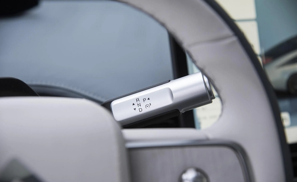 Cần số của GAC Aion Hyper GT