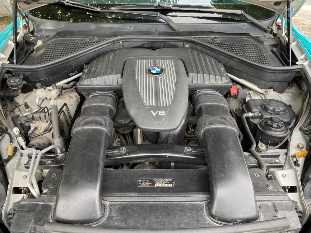 BMW X5 sử dụng động cơ V8 BMW X5 sử dụng động cơ V8