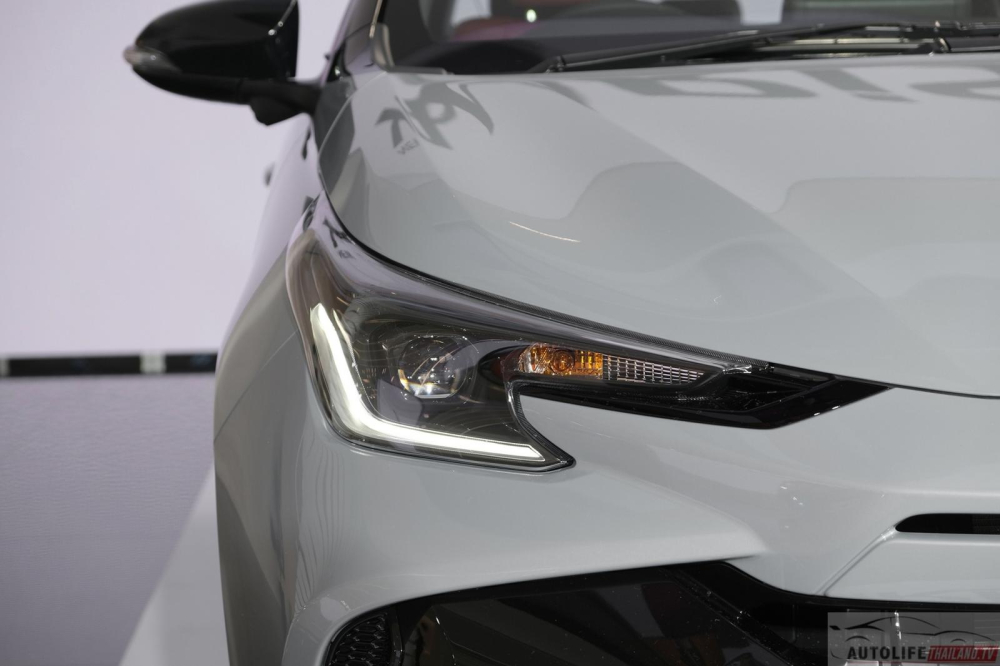 Đèn pha của Toyota Yaris 1.2 Premium S CVT 2023