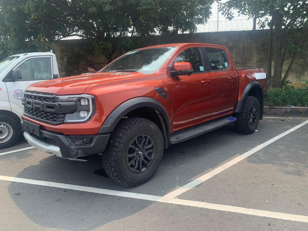 Ford Ranger Raptor 2023 Red Ford Ranger Raptor 2023 xuất hiện tại trạm đăng kiểm, lộ chi tiết thiết ...