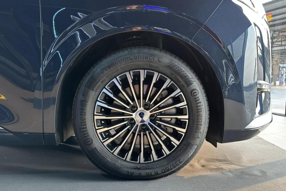 Bộ vành 18 inch của BYD Denza D9 EV Bộ vành 18 inch của BYD Denza D9 EV