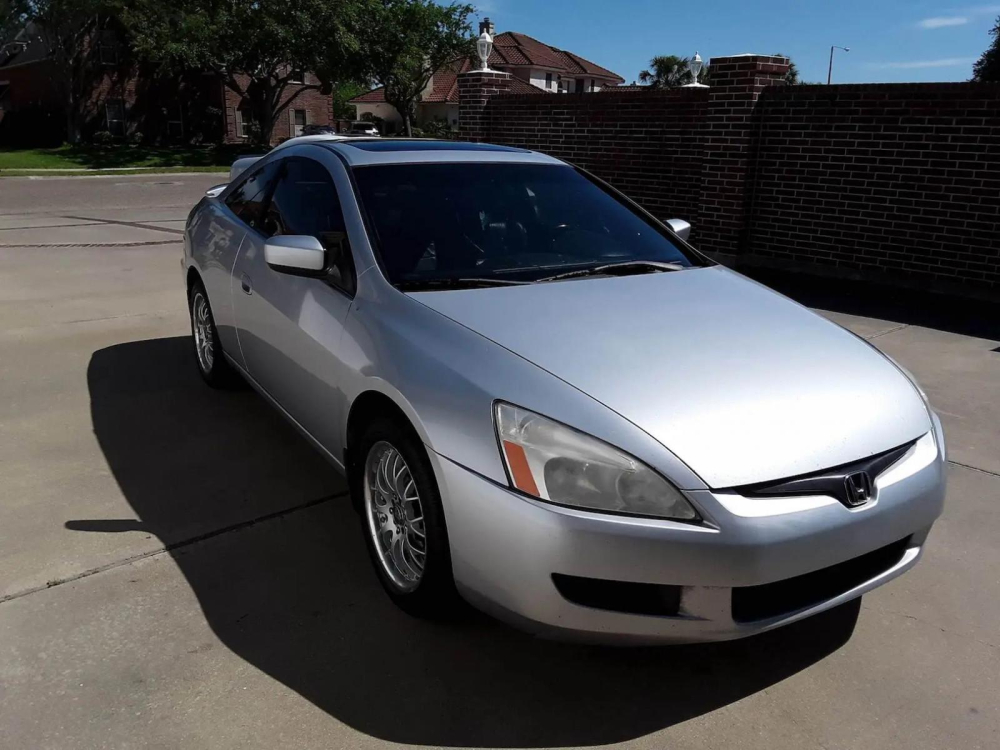 Chiếc Honda Accord đã di chuyển 1,6 triệu kilomet của Justin Kilmer Chiếc Honda Accord đã di chuyển 1,6 triệu kilomet của Justin Kilmer