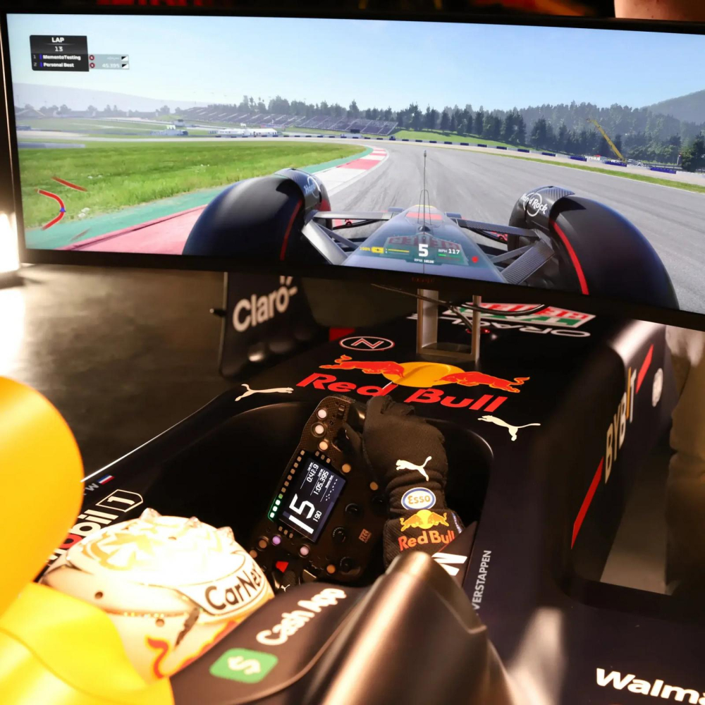 Hệ thống giả lập xe đua F1 của Red Bull Hệ thống giả lập xe đua F1 của Red Bull