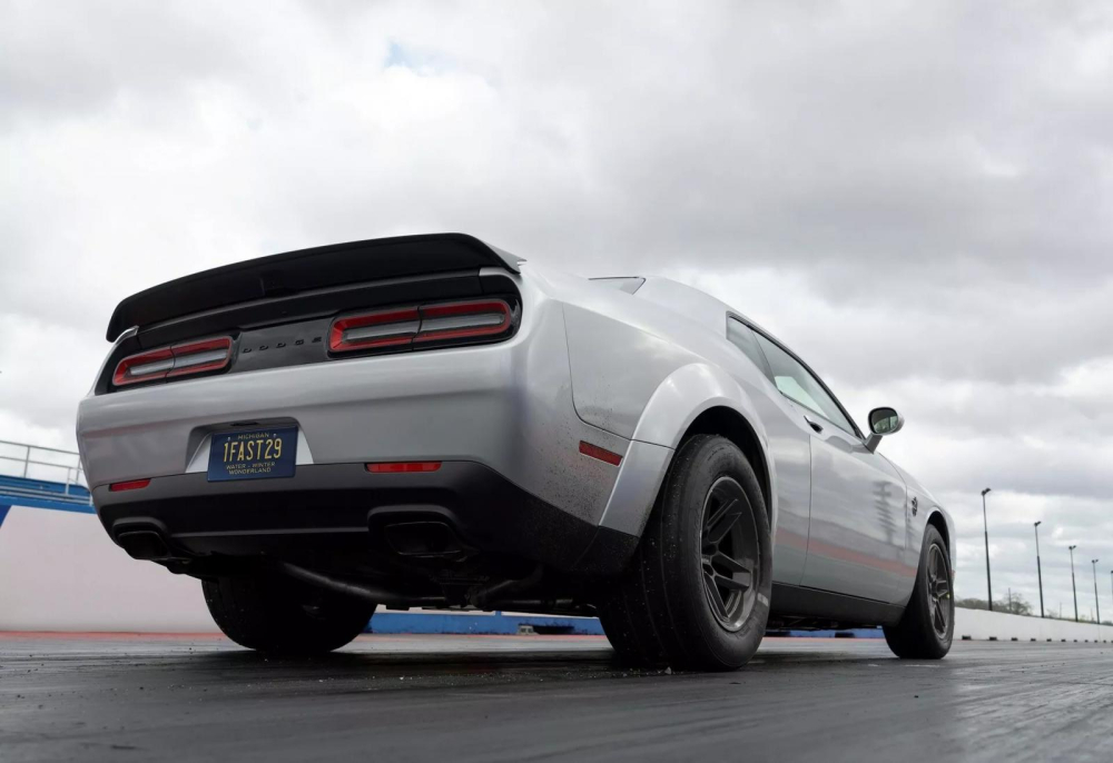 Quái thú Dodge Challenger SRT Demon 170 Quái thú Dodge Challenger SRT Demon 170