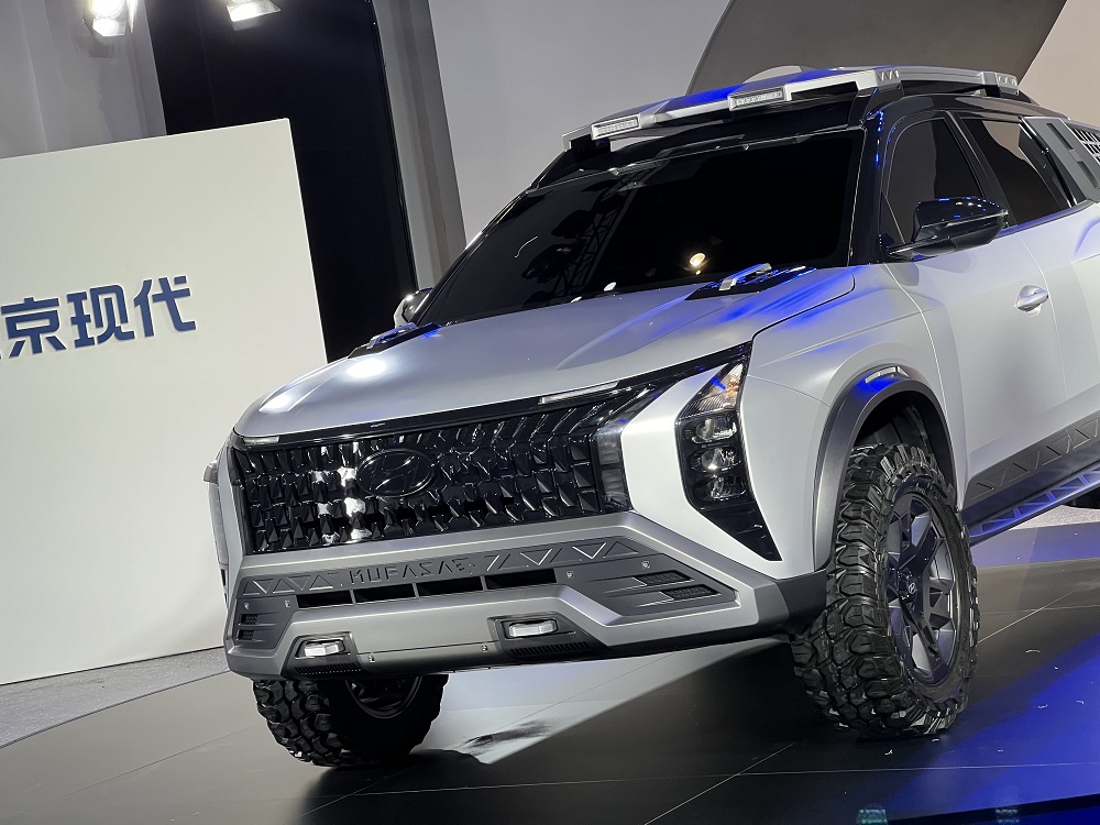 Hyundai Mufasa Adventure có lưới tản nhiệt như Tucson Hyundai Mufasa Adventure có lưới tản nhiệt như Tucson