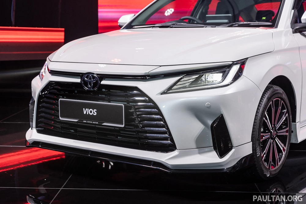 Toyota Vios 2023 dùng đèn pha LED Toyota Vios 2023 dùng đèn pha LED