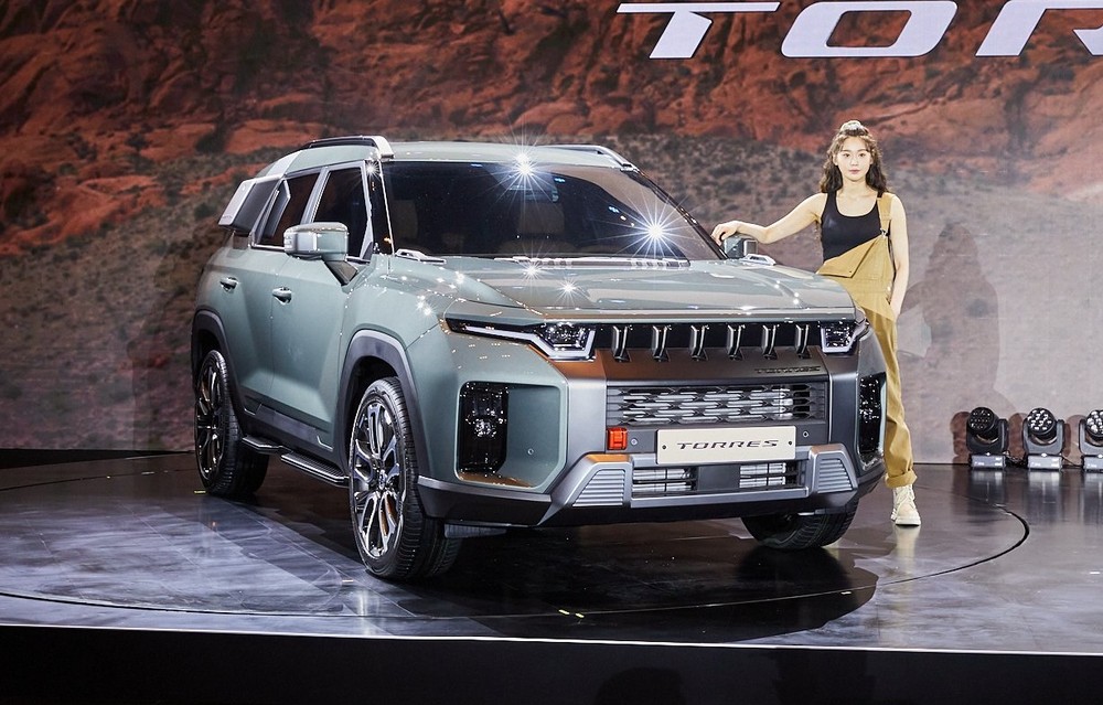 Torres sẽ là một trong những mẫu xe của KG Mobility được bán tại Việt Nam vào năm sau Torres sẽ là một trong những mẫu xe của KG Mobility được bán tại Việt Nam vào năm sau