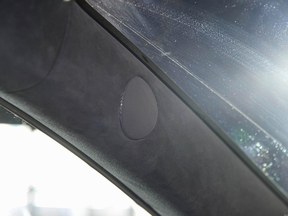 Tesla Model S 2023 c&oacute; hệ thống &acirc;m thanh 22 loa