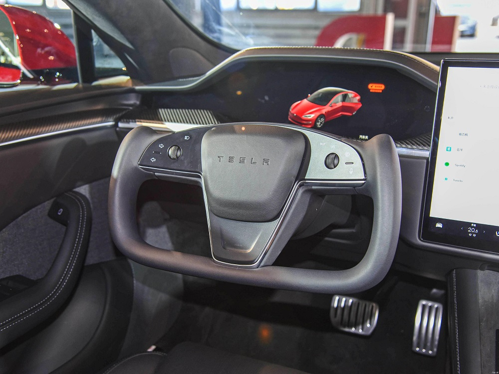 V&ocirc; lăng của Tesla Model S 2023