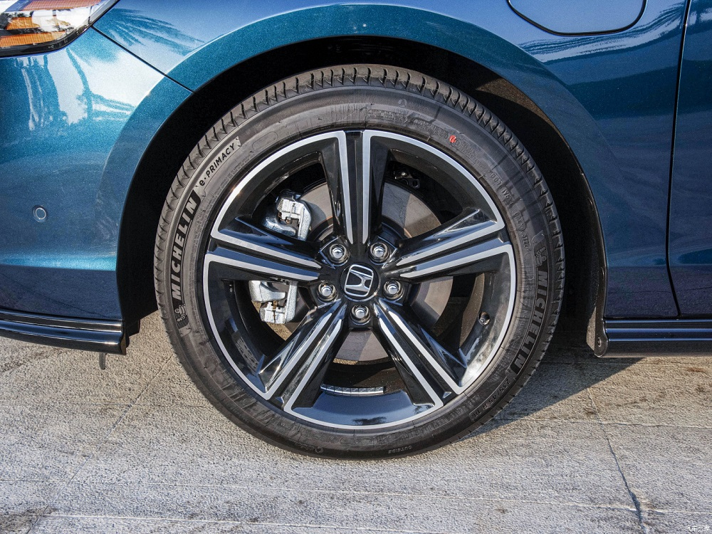 V&agrave;nh la-zăng của Honda Accord e:PHEV 2023