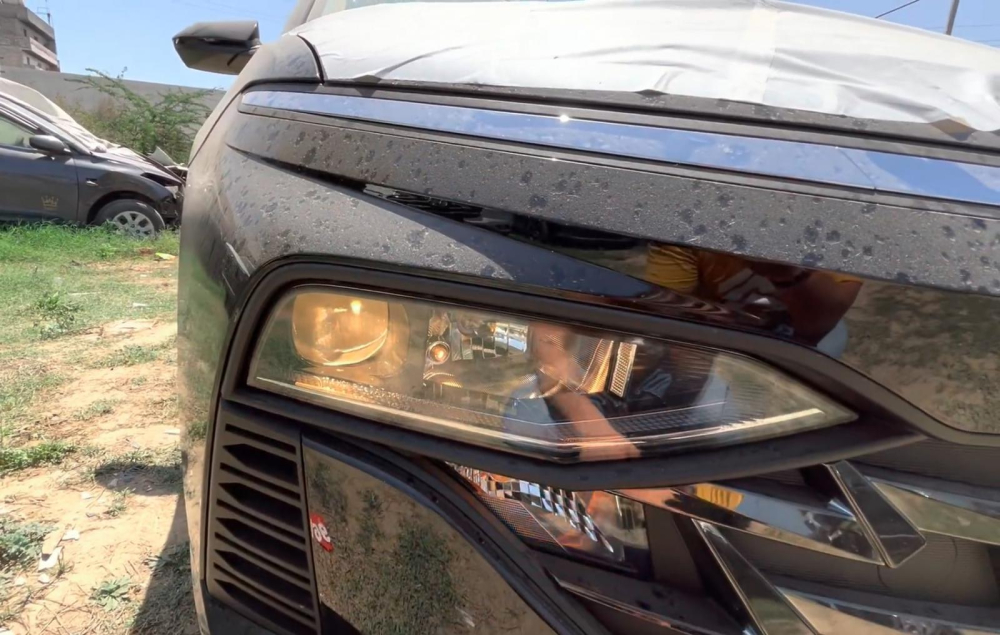 Đèn pha Halogen của Hyundai Accent EX 2023 Đèn pha Halogen của Hyundai Accent EX 2023