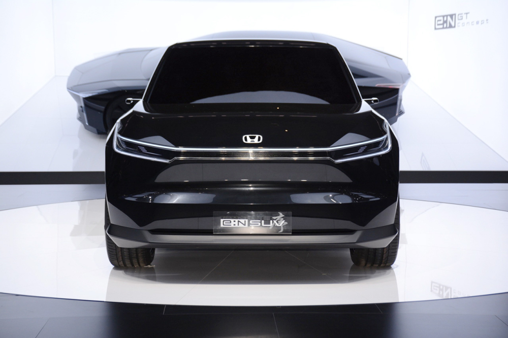 Cận cảnh đầu xe của Honda e:N SUV Prologue