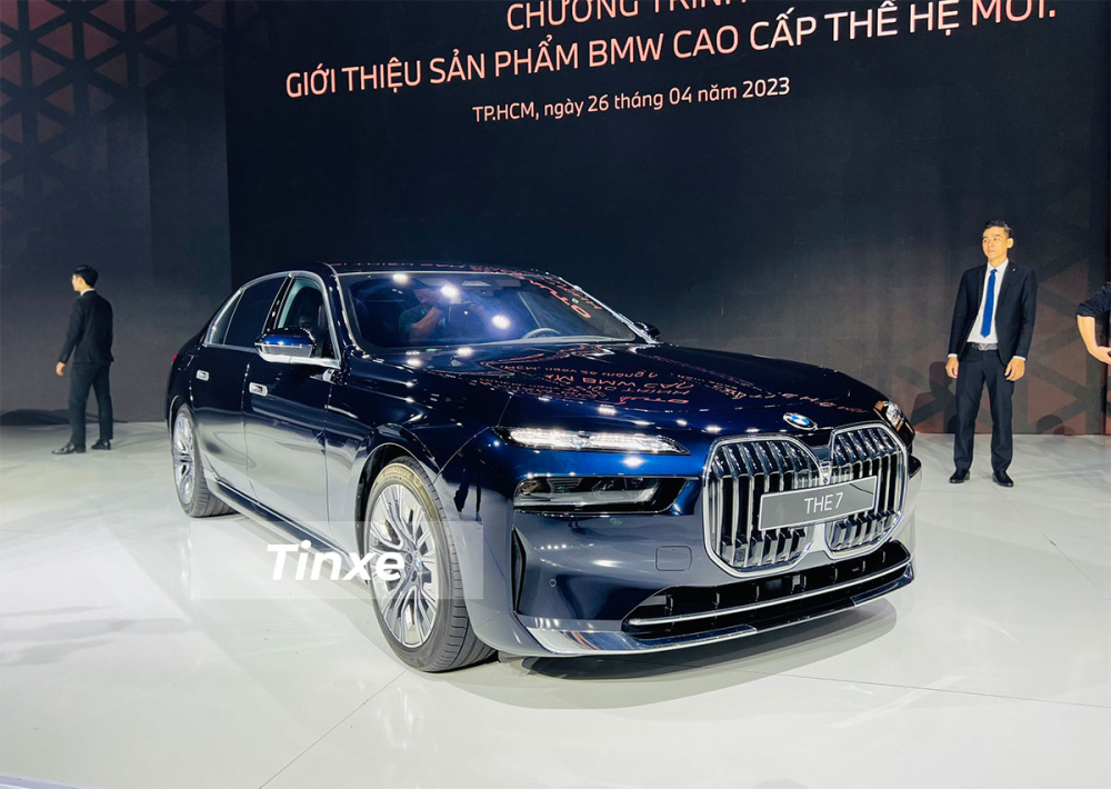 BMW 7-Series 2023 d&ugrave;ng c&ugrave;ng 1 động cơ nhưng c&oacute; 2 mức sức mạnh