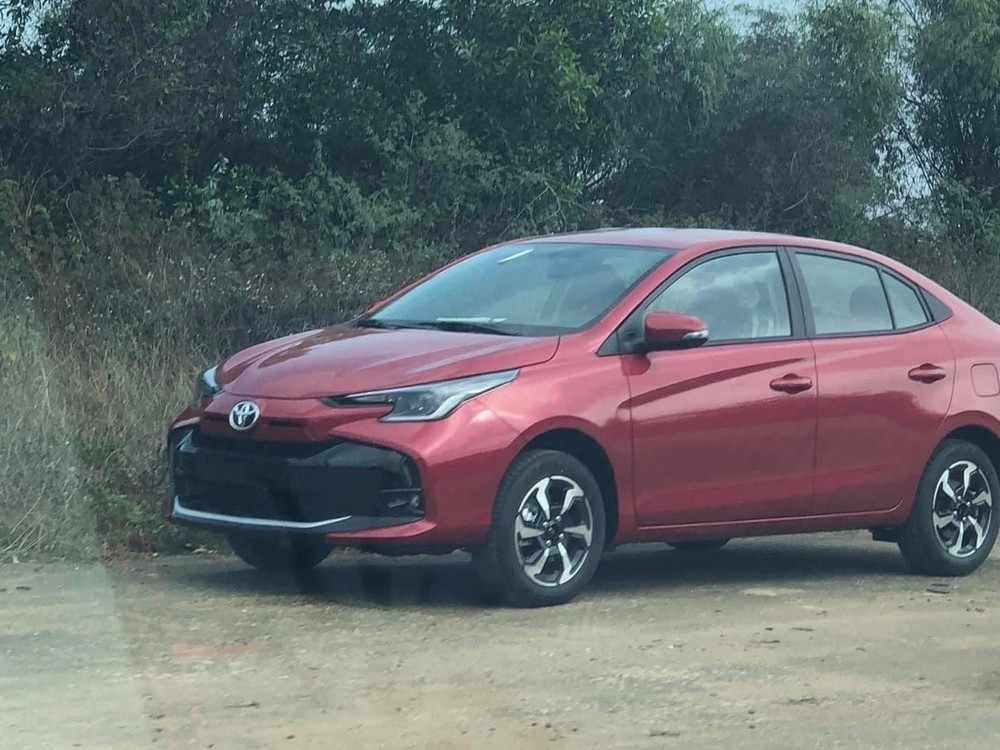 Toyota Vios 2023 sắp ra mắt tại Việt Nam trong tháng sau