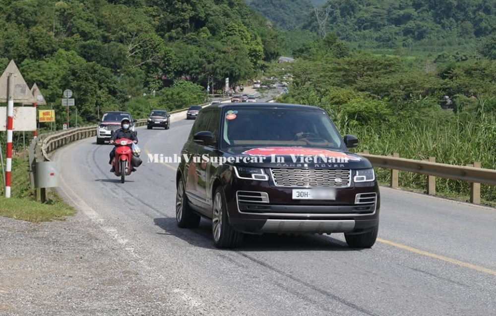 Và xe Range Rover SVAutobiography Và xe Range Rover SVAutobiography