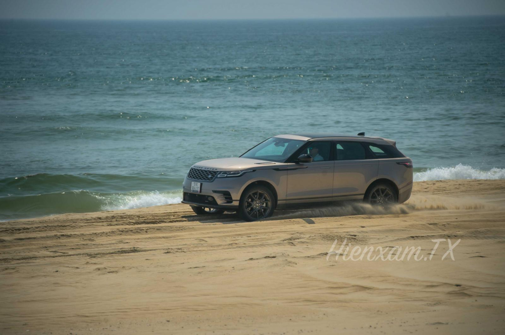 Chạy xe tr&ecirc;n c&aacute;t kh&ocirc;ng kh&oacute; nhưng cần chuẩn bị cẩn thận.