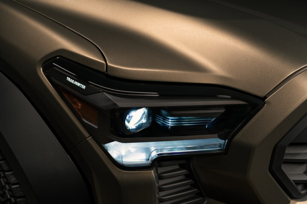 Đèn pha của Toyota Tacoma Trailhunter 2024 Đèn pha của Toyota Tacoma Trailhunter 2024