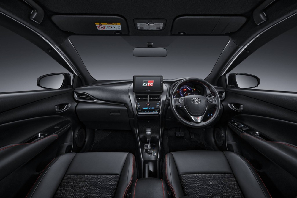 Toyota Yaris GR Sport 2023 được nâng cấp màn hình từ 7 inch lên 9 inch Toyota Yaris GR Sport 2023 được nâng cấp màn hình từ 7 inch lên 9 inch