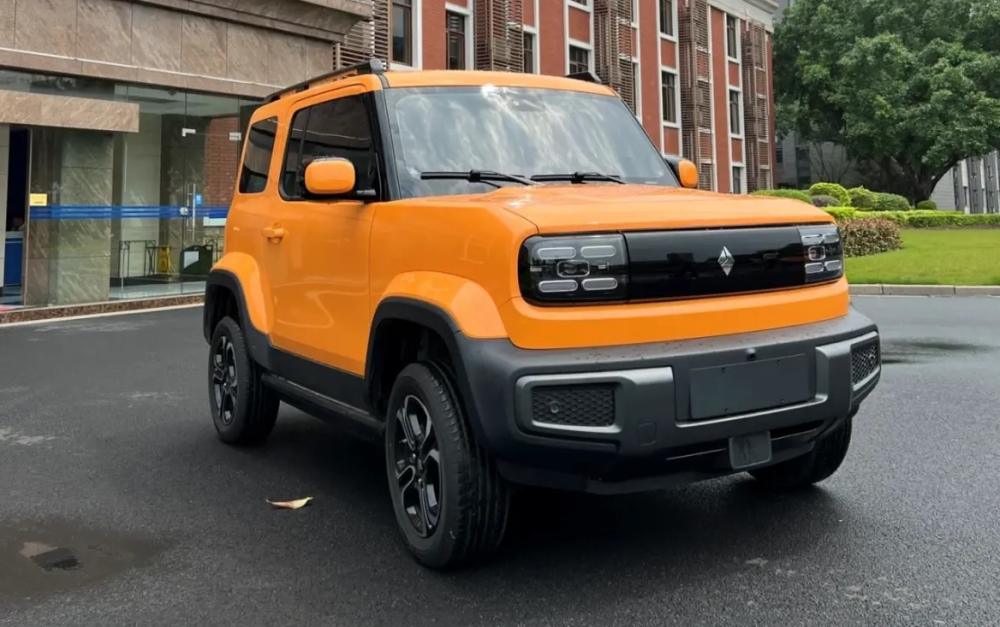 Baojun Yep d&ugrave;ng logo mới của h&atilde;ng