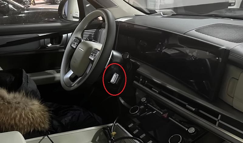 Cần số của Hyundai Santa Fe 2024 được chuyển lên vị trí sau vô lăng Cần số của Hyundai Santa Fe 2024 được chuyển lên vị trí sau vô lăng