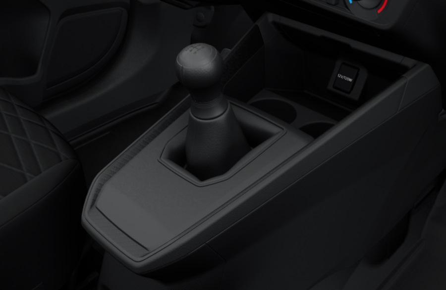 Cần số của Toyota Wigo 2023 bản E MT