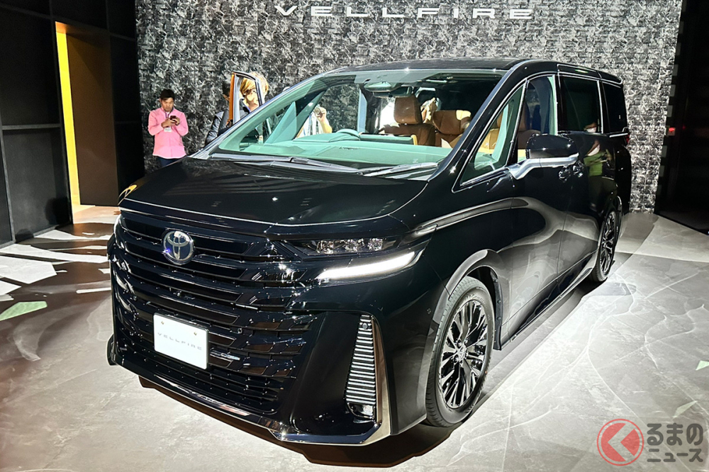 Đèn LED định vị ban ngày của Toyota Vellfire 2023 Đèn LED định vị ban ngày của Toyota Vellfire 2023