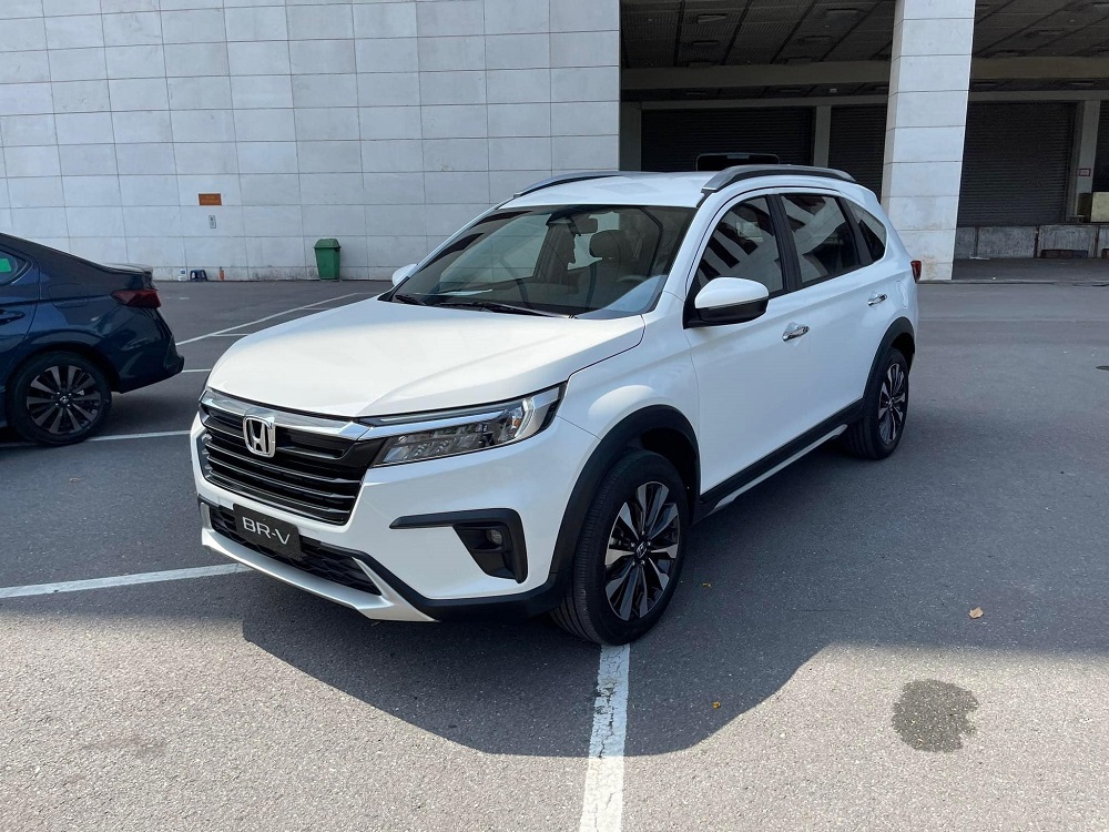 Honda BR-V bản L có 6 túi khí và camera cập lề Honda LaneWatch Honda BR-V bản L có 6 túi khí và camera cập lề Honda LaneWatch