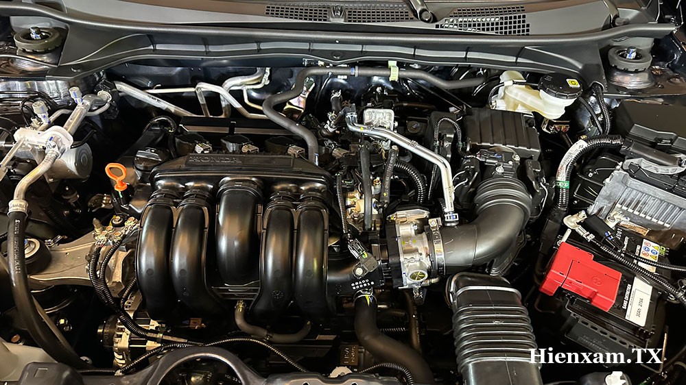 Động cơ của Honda BR-V ở hai phiên bản không có gì khác nhau Động cơ của Honda BR-V ở hai phiên bản không có gì khác nhau