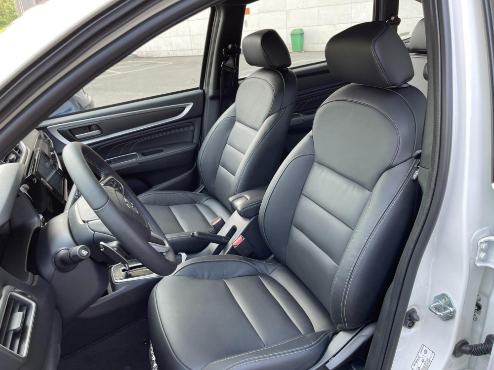 Hàng ghế trước của Honda BR-V 2023