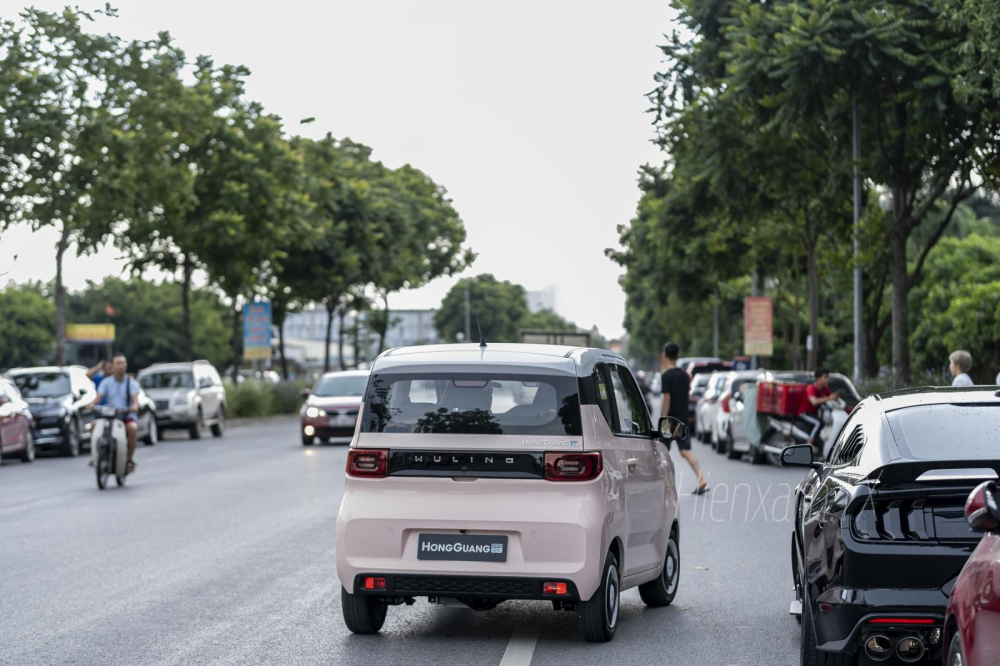 Wuling Hongguang MiniEV vẫn phải chịu điều chỉnh theo luật giao thông Wuling Hongguang MiniEV vẫn phải chịu điều chỉnh theo luật giao thông