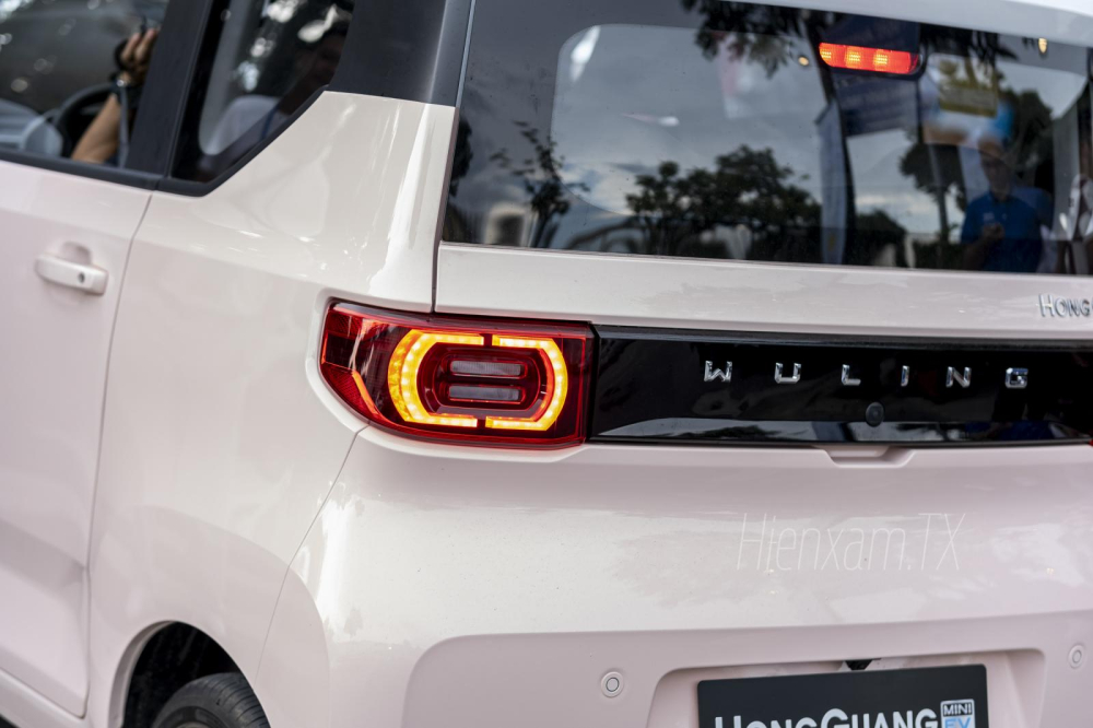 Wuling Hongguang MiniEV sẽ còn phải đợi phản hồi cụ thể từ phía khách hàng Việt Nam. Wuling Hongguang MiniEV sẽ còn phải đợi phản hồi cụ thể từ phía khách hàng Việt Nam.