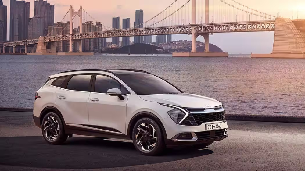 Kia Sportage 2024 có thêm trang bị tiêu chuẩn là kính cách âm ở hàng ghế đầu và túi khí sườn cho hàng ghế thứ 2 Kia Sportage 2024 có thêm trang bị tiêu chuẩn là kính cách âm ở hàng ghế đầu và túi khí sườn cho hàng ghế thứ 2