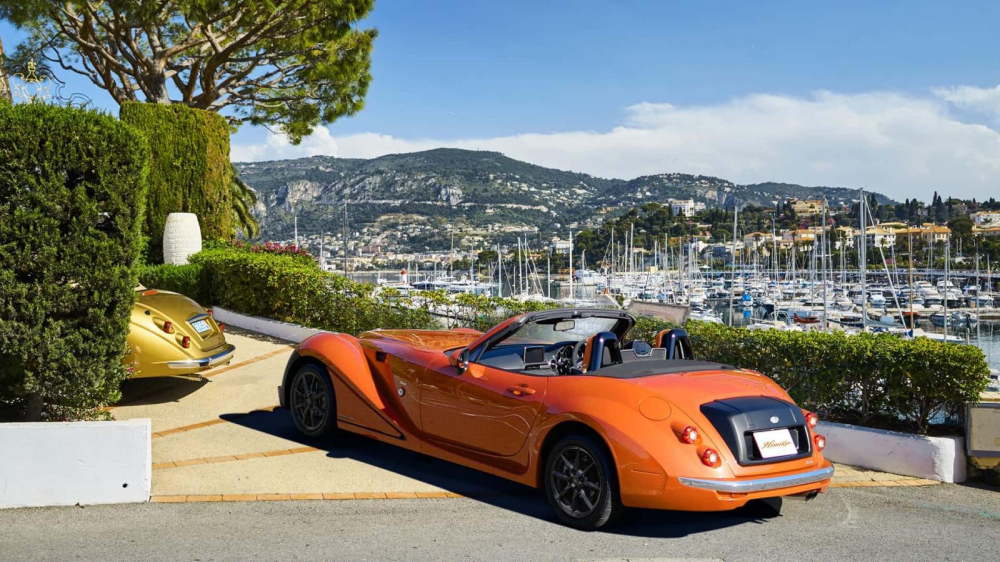 Mitsuoka Himiko 2024 sở hữu ngoại hình như xe cổ trở về từ cách đây vài thập niên Mitsuoka Himiko 2024 sở hữu ngoại hình như xe cổ trở về từ cách đây vài thập niên