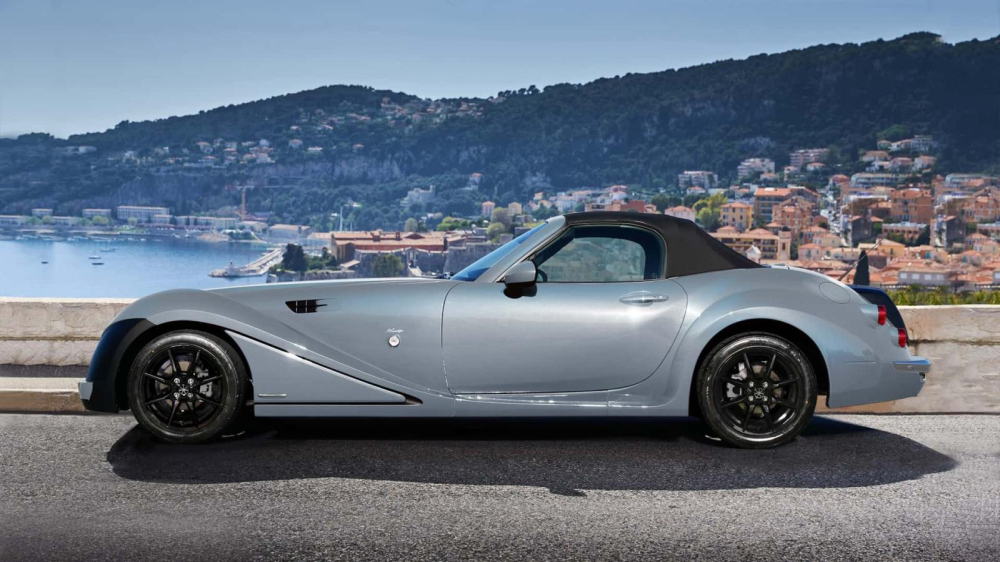 Mitsuoka Himiko 2024 dài hơn và rộng hơn Mazda MX-5 Mitsuoka Himiko 2024 dài hơn và rộng hơn Mazda MX-5