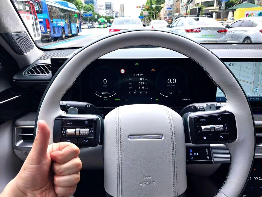 Vô lăng của Hyundai Santa Fe 2024