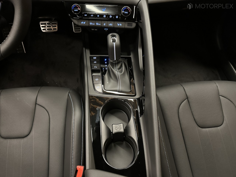 Cần số của Hyundai Elantra N 2023 Cần số của Hyundai Elantra N 2023